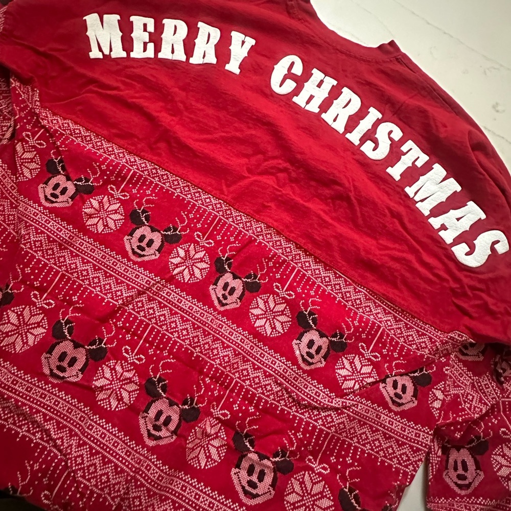 Disney Red Spirit Jersey - Christmas - XL
